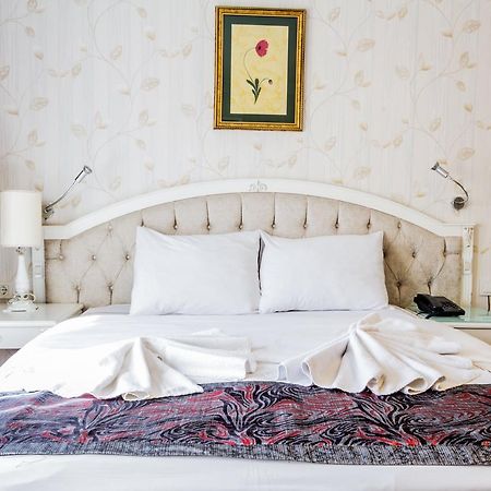 Elisa Hotel Istanbul Exterior photo