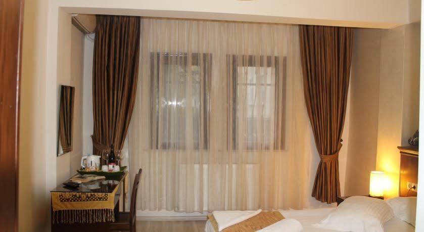Elisa Hotel Istanbul Exterior photo